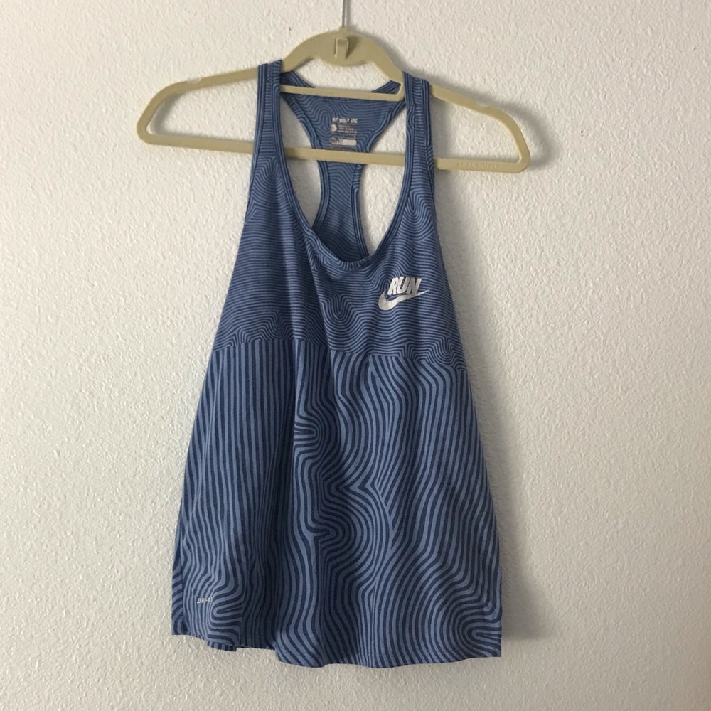 Nike Women’s Large Dri Fit Athletic Top